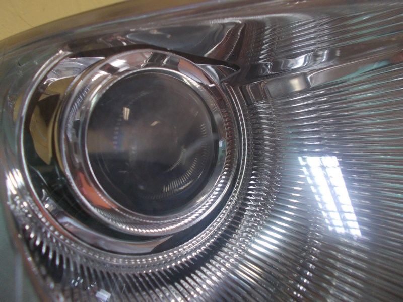 light left VW PHAETON 03-07 XENON 3D1941015L