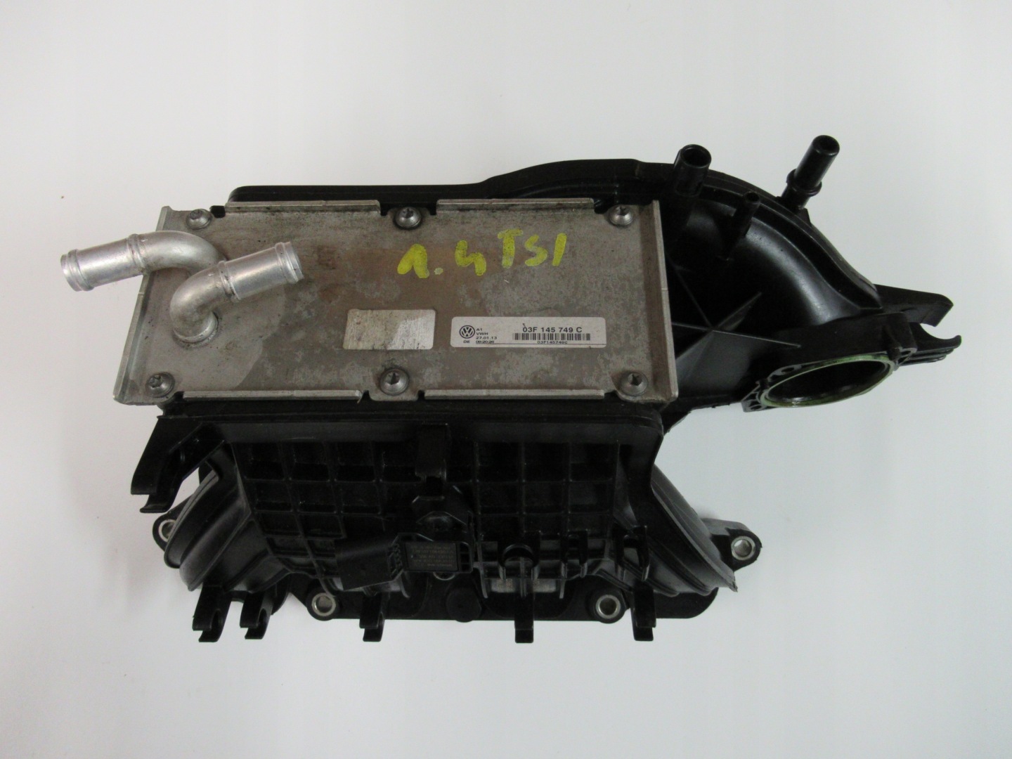intake manifold 03C129711AK VW AUDI 1.4 TSI CAX