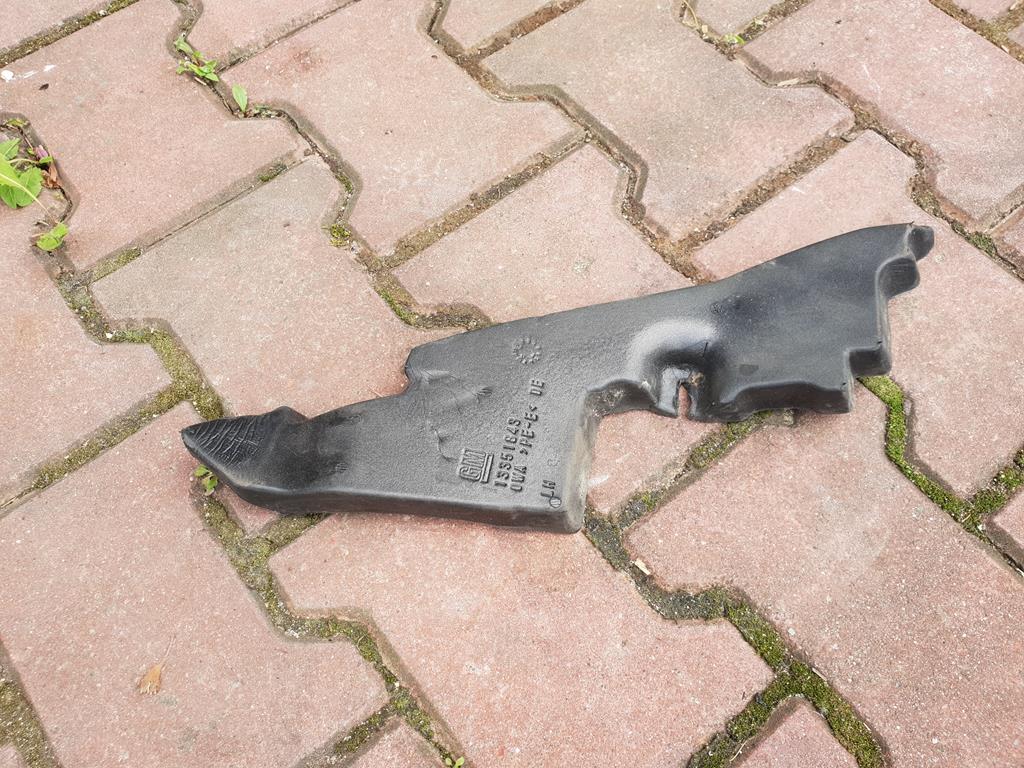ASSORBITORE pianka parafango Opel Zafira C 13351849