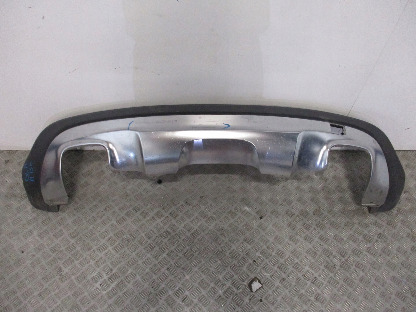 ACCESSOIRES PARE CHOC AILERON MERCEDES GLA 156