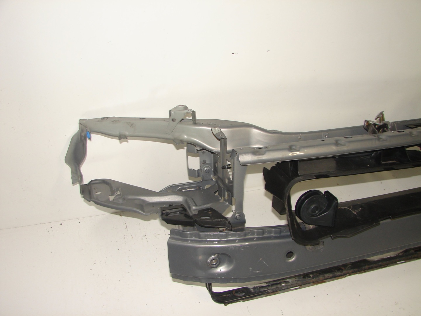 support panel for radiators front VOLVO S40 II V50 04-12