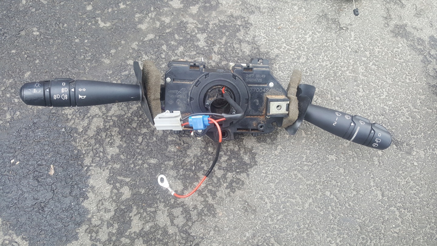DEVIO LUCI TERGICRISTALLO TERGI DEVIO LUCI DEVIO sotto volante RENAULT ESPACE 3 7700424208 OE