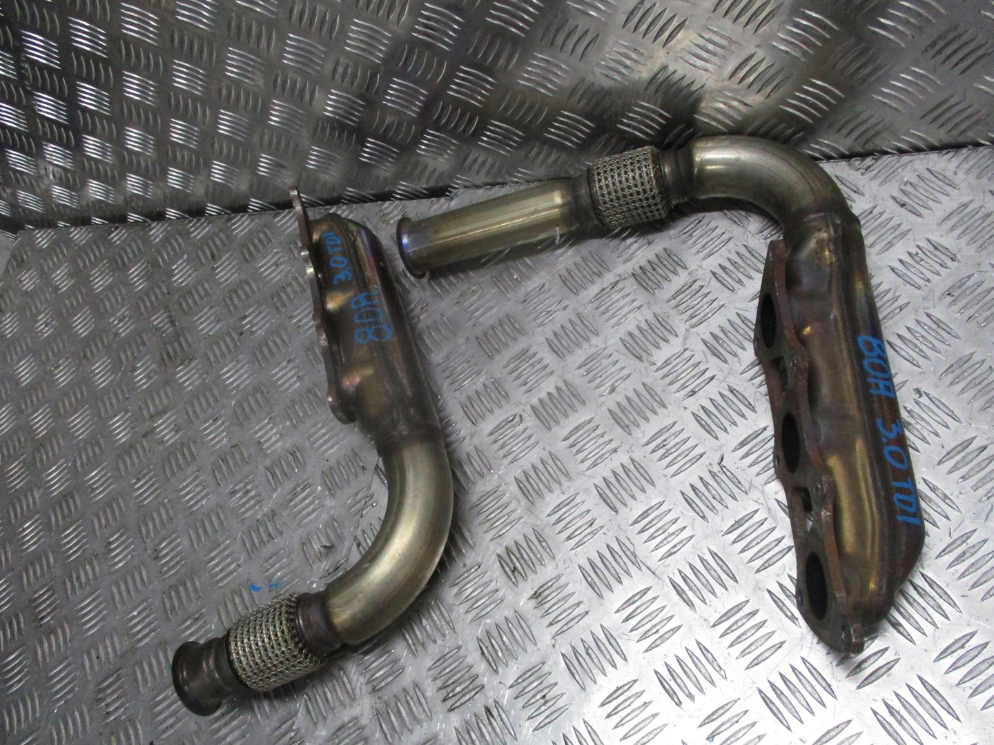 exhaust manifold AUDI 80A Q5 3,0D