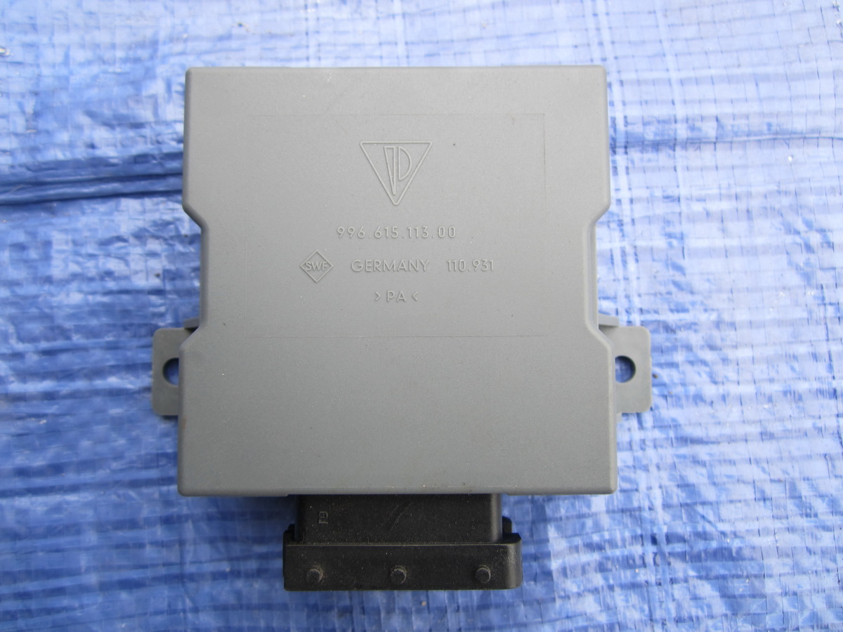 module rain Porsche Carrera 911 996 99661511300