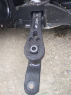 LACZNIK PODUSZKA DOLNA SKRZYNI GOLF V audi a3 8p