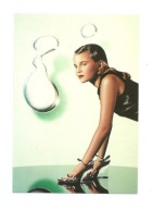 Pocztówka - Gucci-girl i luksusowe damskie szpilki