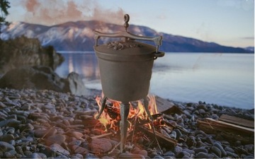 ОХОТНИЧИЙ КОЛДЕЛ 5Л ЧУГУННЫЙ ГОРШОК, ПОЛЬСКОЕ ЛИТЬЕ