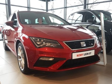 SEAT LEON 3 5F KOMBI Накладка на задний бампер