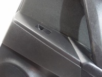 фото thumb №3, Оббивка обшивка двері правий задня mazda 3 bl 2011r
