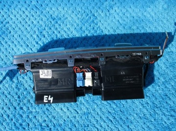 фото thumb №8, Mercedes cls w218 решётка воздуховод средняя манометр