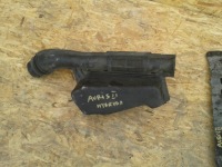 фото thumb №1, Труба воздухозаборник воздуха auris ii гибрид 17750-ot010