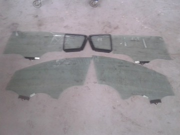 фото thumb №1, Kia sportage iv 2016 стекло дверь зад правая левая