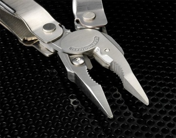 Мультитул Leatherman Super Tool 300 + БЕСПЛАТНО