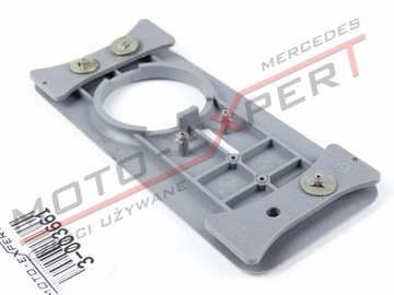 фото thumb №3, Mercedes w638 zaśelpka підлоги кріпильна wykładzine