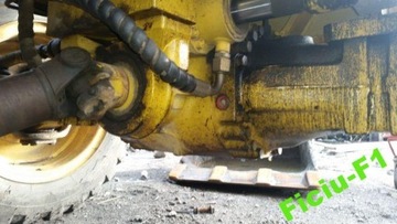 KOMATSU PW 75 HUB FUNERAL ПЕРЕДНЯЯ ЗАДНЯЯ r MECALAC