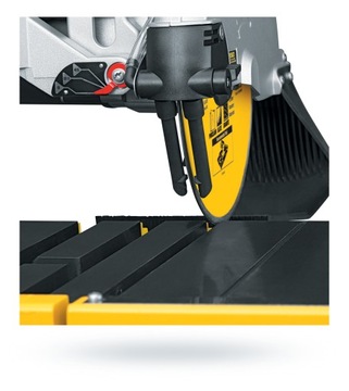 Плиткорез DeWalt D24000 610 мм