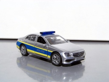 SIKU 1504 MERCEDES-BENZ E 350 CDI POLIZEI