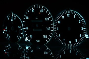 фото thumb №7, Тормозные диски indiglo do спидометра mercedes w123 образец 2