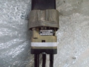 фото thumb №4, Важіль клапан гальма ручного mercedes atego ii