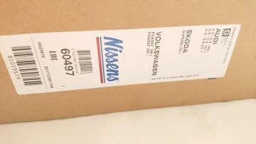 Штифт крепление  радиатор воды audi a4 a5 a6 q5 Оригинал, фото thumb