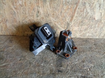 фото thumb №1, Kia sportage iv 1,7crdi кронштейн подушка двигателя 2002