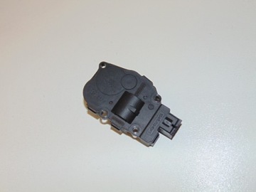 silniczek nagrzewnicy AUDI A4 A5 SEAT VW 412650750