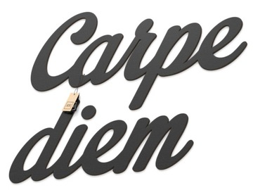Деревянная 3D надпись на стене - Carpe Diem