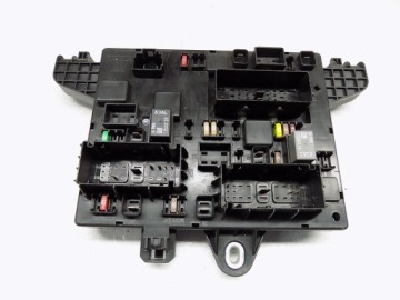 Купити Коробка запобіжників - opel astra j iv 13343950, фото thumb