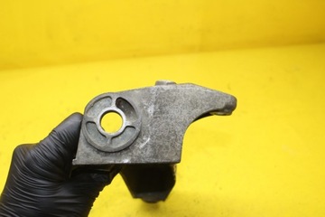 фото thumb №6, Кронштейн подушки безпеки коробки 4.2b a8 d2 fl 4d0399114ab