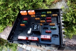 Коробка предохранителей 3c0937125 vw passat b6 cc фото №1