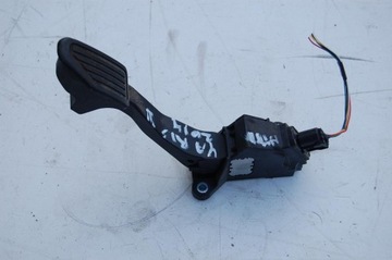 Педаль газа toyota yaris iii 3 2014 фото №1