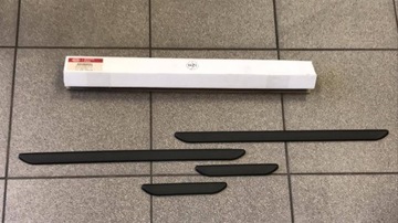 Kia cee'd комплект накладка ochronnych новий оригінал фото №1