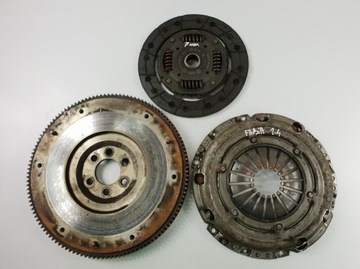 Сцепление диск прижим skoda fabia 1.4 комплект фото №1