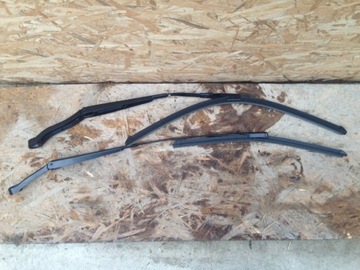 Важіль двірники audi q7 4m1955407 4m1195408 фото №1