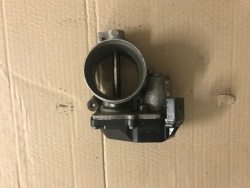 Audi OE 059145950P ДРОССЕЛЬНАЯ ЗАСЛОНКА