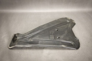 Protection bottoms back right audi q7 4m 4m0825219c, фото