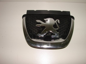 Emblem logo front peugeot 308 07-11, фото