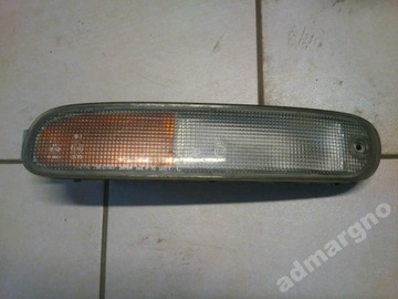 Mazda 323c 94-98 вказівник повороту покажчик поворота лівий бампер, фото