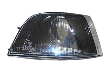 Поворотник указатель поворота volvo s40 v40 01-03 правый, фото