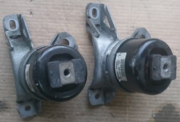 Cushion bracket engine range rover evoque bj326f012ab, фото
