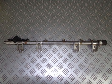 Bmw e60 e90 f01 3. 0i 4. 0i fuel rail 7575480, фото
