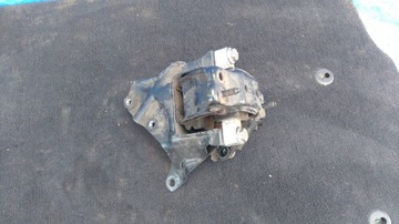 Подушка коробки skoda fabia 2 polo seat 1.4 tdi, фото