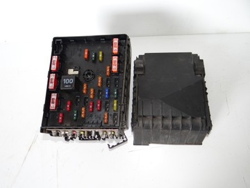 Vw passat b6 b7 fuse box 3c0937125, фото