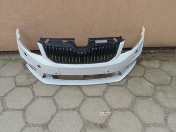 Bumper octavia 3 vrs 4 parking sensors was not repaired, фото