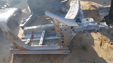 Front right quarter threshold renault megane 4, фото