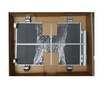 Suzuki swift mk6 2005 - radiator air conditioner, фото