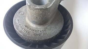 Bmw original 8620022 tensioner roller generator, фото