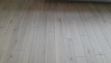 Дуб побеленный напольная доска 16X100X300-1200 масло производитель