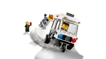 фото ориг. №9, Lego ninjago movie 70607 - poscig в ninjago city pads zlodzieje police
