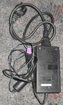 ZASILACZ HP 0957-2105 +32V 1560 mA